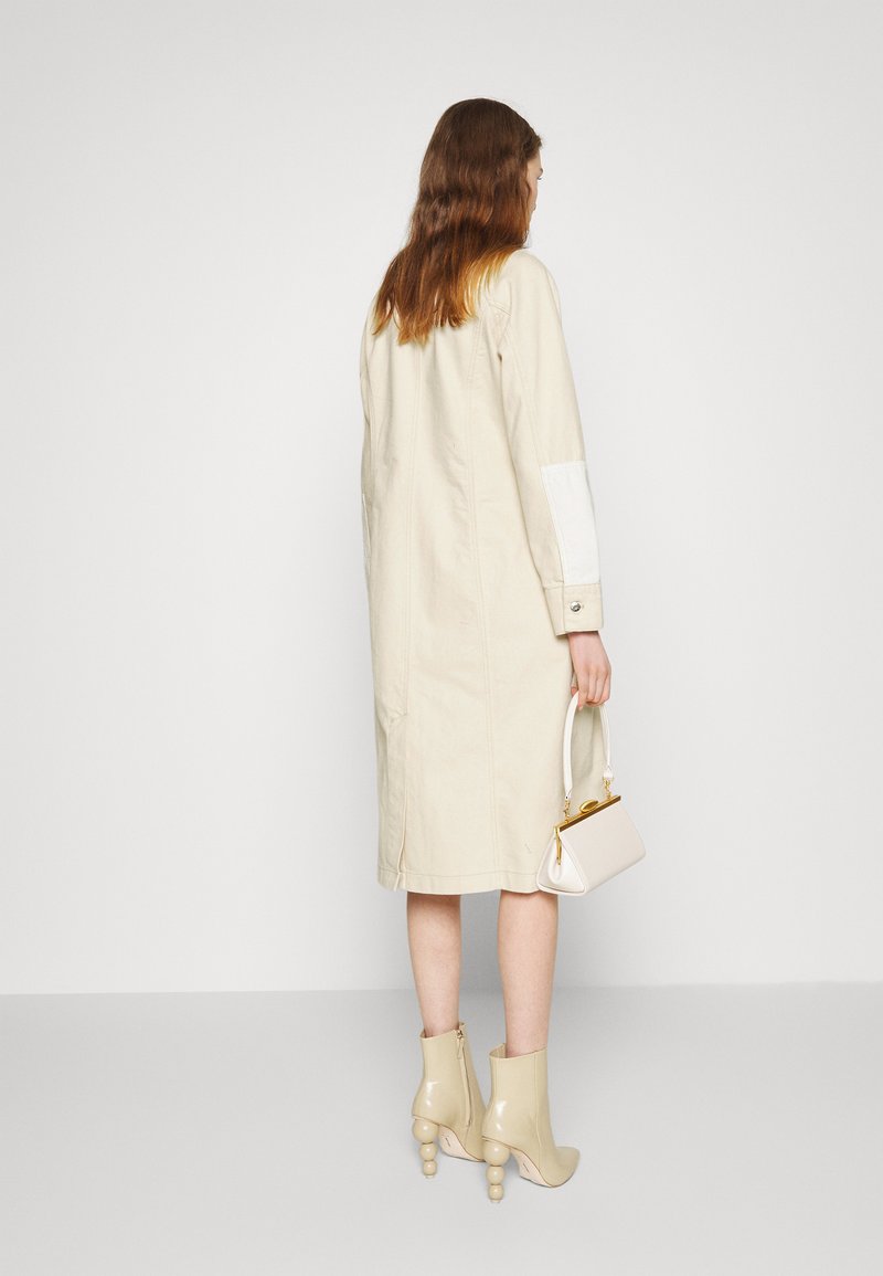 Damen Freizeitkleider | BLANCHE BLAKE DRESS Jerseykleid off white/offwhite - YN85161 Damen Freizeitkleider | BLANCHE BLAKE DRESS Jerseykleid off white/offwhite - YN85161