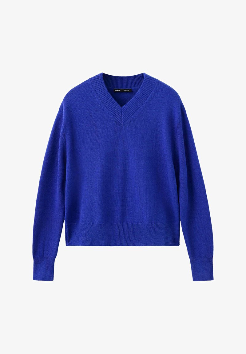 Pull tricoté bleu roi à manches longues avec col en V et poignets et ourlet côtelés, présenté sur fond blanc.