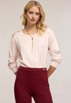 CON VESTIBILITÀ BOXY - Bluse - rosa