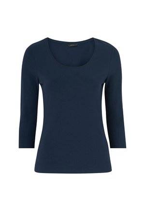 Navy blauwe, lange mouw top gemaakt van gladde stof met een ronde hals. Beschikt over een getailleerd ontwerp en een afgewerkte zoom. Geen patronen of accenten.