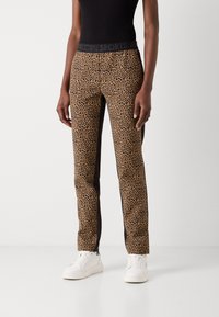 Marc Cain Broek - milk coffee