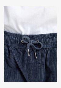 Δεν επιλέχθηκε, ombre blue