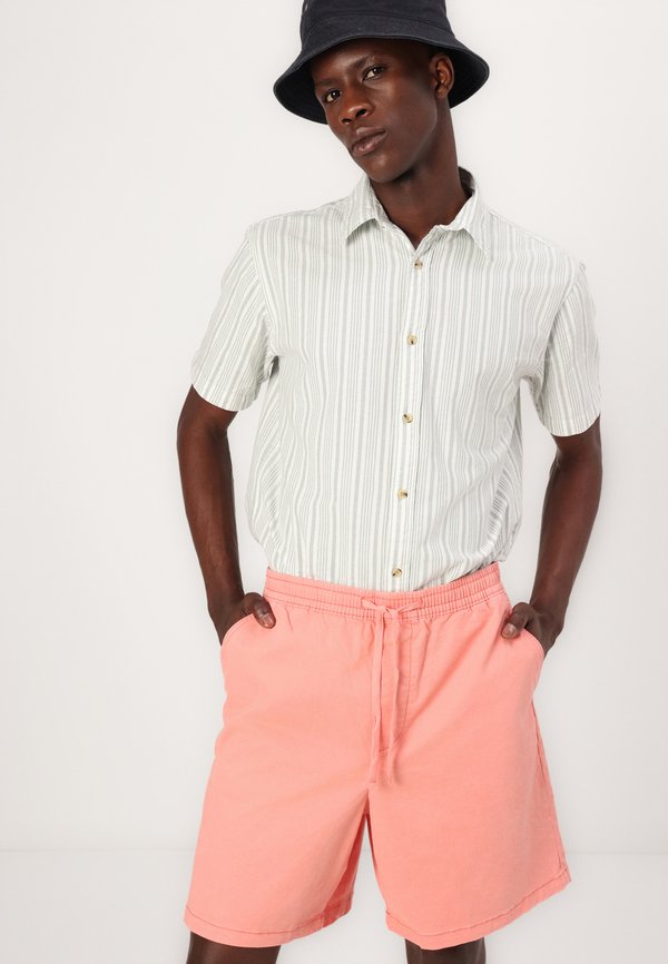 ESSENTIAL EASY  - Shorts - tea rose4