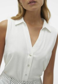 Vero Moda MYMILO  - Blus - snow white