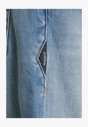 CHASIN' EVAN SNAKE - Blugi drepți - light blue