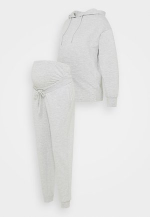 Tracksuit - light grey