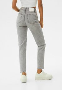 Bershka Vaqueros rectos - grey