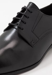 Lloyd KEEP - Business-Schnürer - schwarz