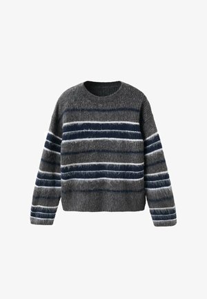 Suéter de lana gris con rayas horizontales en azul marino y blanco, cuello redondo, y puños acanalados con un diseño ligeramente corto.