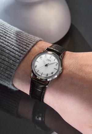 Timex MARLIN UNISEX - Käekell - black