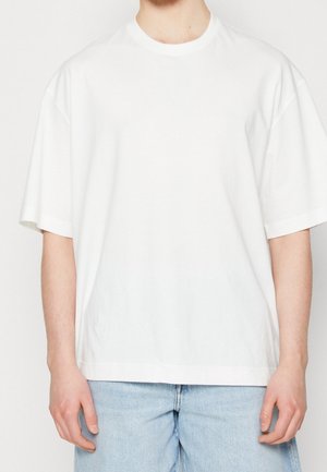 T-shirt basic