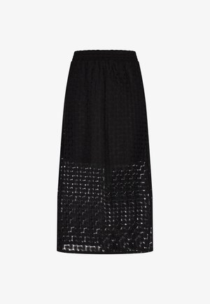 Mustra musta keskmise pikkusega seelik, millel on tekstuuriline muster, elastne vöökoht ja poolläbipaistev kangas, luues kihilise välimuse.