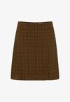 IHKATE MOSLEY - Pennkjol - monk s robe check jacquard