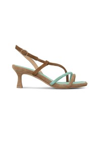 Brązowe zamszowe sandały na obcasie z miętowymi akcentami, z cienkimi paskami i kwadratowym noskiem. Regulowany pasek na kostkę i blokowy obcas o wysokości 7 cm.