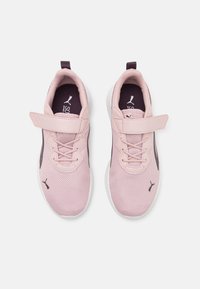 Puma Hardloopschoenen voor op de weg - mauve