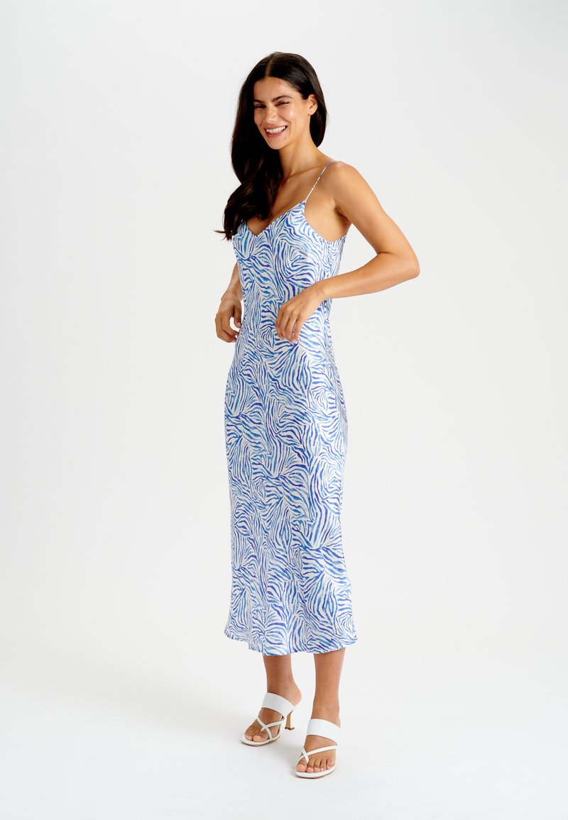 Damen Freizeitkleider | Dea Kudibal ADELAIDE Freizeitkleid zebra sapphire/blau - KT00429 Damen Freizeitkleider | Dea Kudibal ADELAIDE Freizeitkleid zebra sapphire/blau - KT00429