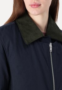 Object OBJPHOEBE COAT 2 IN 1 - Trench - sky captain