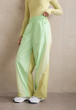 PANT - Tracksuit bottoms - glow green/halo gold