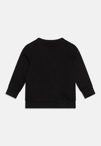 Juodas džemperis su ilgomis rankovėmis, reljefinėmis apykaklėmis ir rankovėmis. Lygus paviršius su standartiniu kirpimu ir be matomų grafikos ar papuošimų.