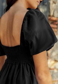 Next PUFF SLEEVE HALTER NECK REGULAR FIT - Maksimekko - black
