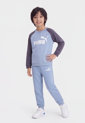 Puma MINICATS ESS RAGLAN CREW SET FL INF UNISEX - Pantalon de survêtement - chambray blue