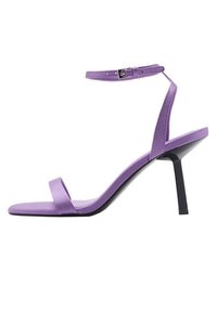 Mango Sandále - lilac