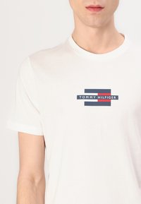 Tommy Hilfiger Print T-shirt - white