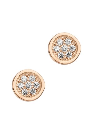 Goldfarbene runde Ohrstecker mit einer strukturierten Oberfläche, die sieben klare, rund geschliffene Steine in einer funkelnden Anordnung zeigen.