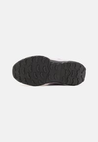 Adidas Terrex AX4R UNISEX - Scarpa da hiking - quiet crimson/silver dawn/pink fusion