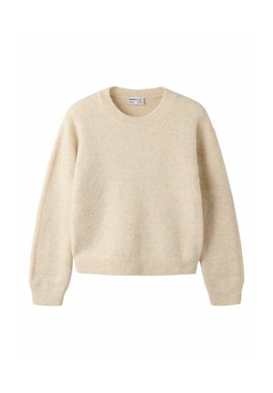 Pull en maille à manches longues couleur crème avec col rond côtelé, poignets et ceinture, présenté sur fond blanc.