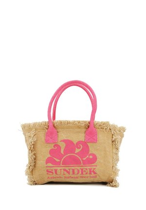 Sac fourre-tout en jute beige avec des bords effilochés, anses roses et un logo en forme de vague rose. Mesure environ 30 cm de large et 20 cm de haut.
