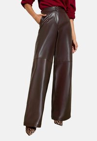 TAILORED WIDE   - Auduma bikses - chocolate brown