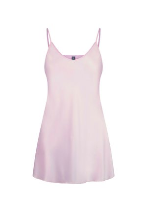 Abito in satin rosa con una texture liscia, dotato di spalline sottili regolabili e scollatura a V, progettato per un fit rilassato.