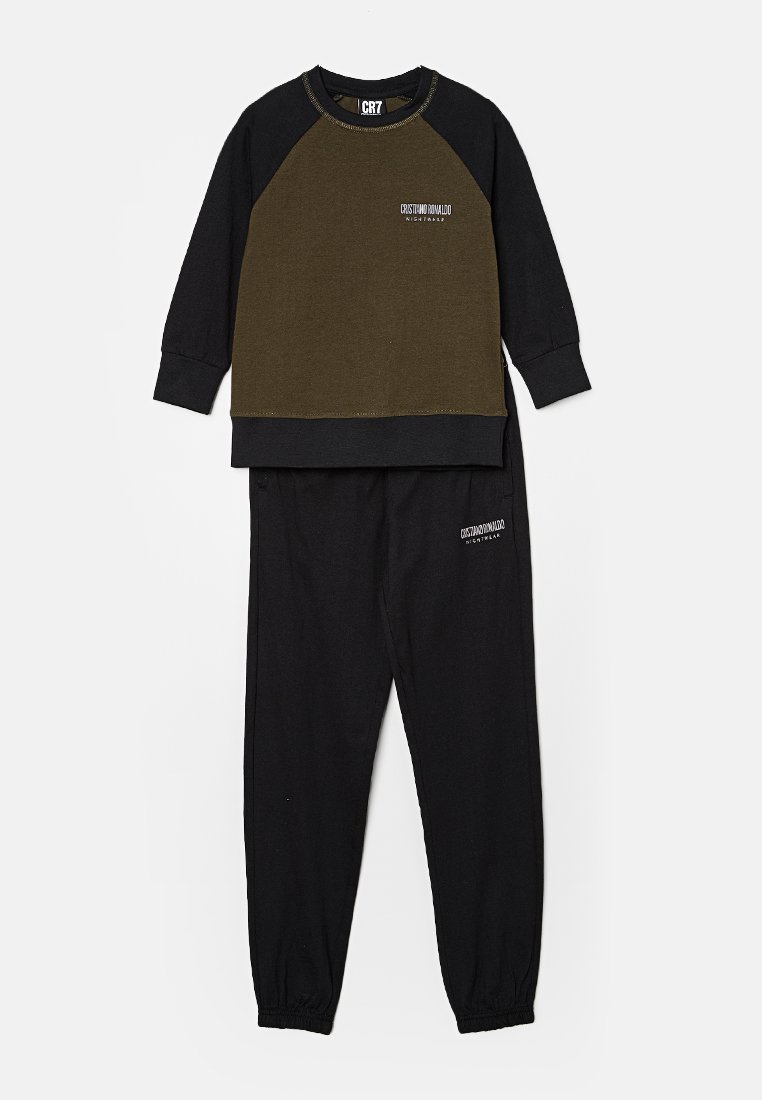 Cristiano Ronaldo CR7 Pyjama meerkleurig Cristiano Ronaldo CR7 Pyjama meerkleurig