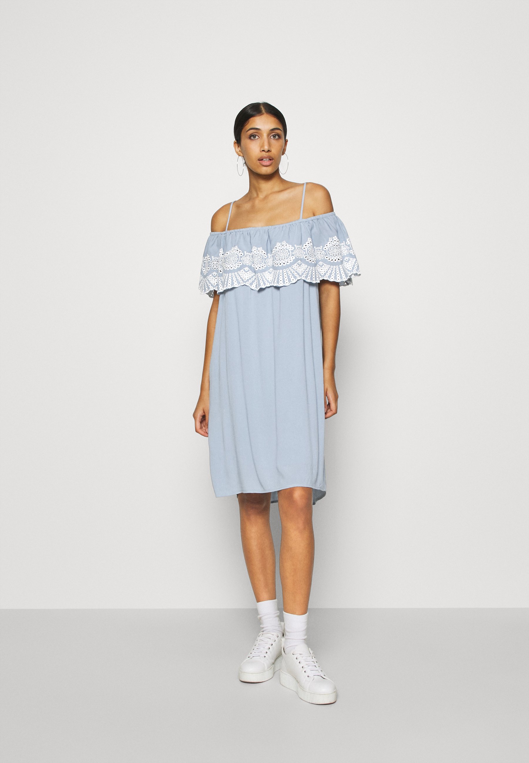 Blå Vila Kjoler på nett | Dame | Kjøp ny kjole online på Vila VILATTI SHORT DRESS - Kjole - ashley blue