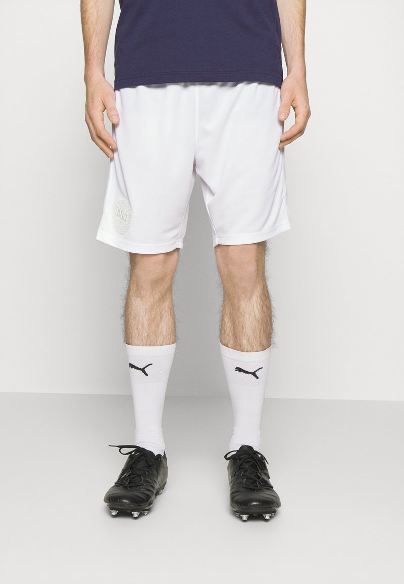 Hummel DBU DENMARK AWAY SHORTS Article de supporter white/blanc