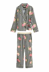Pajama set s crno-bijelim prugama i ružičastim cvjetnim uzorcima. Jakna ima vezanje u struku, dok hlače imaju elastični pojas i cvjetne detalje.
