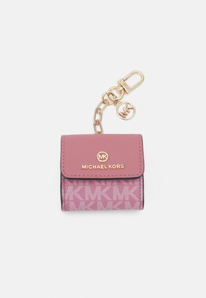 TRAVEL CLIPCASE FOR AIRPODS - Otros accesorios - rose