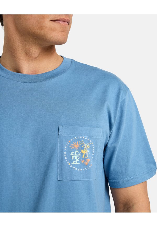 TROPPO - SHORT-SLEEVE SCREEN - Print T-shirt - clb3