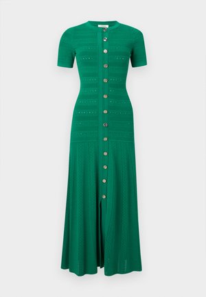 Robe courte à manches courtes en tricot vert avec fermeture boutonnée verticale, rayures horizontales texturées et jupe évasée avec motifs en tricot.