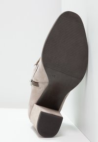 Caprice Ankelboots - sand