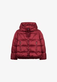 Unselected, berry red