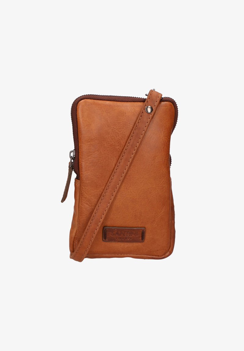 Borsa a tracolla in pelle marrone con una texture liscia, chiusura con zip, tasca laterale e un'etichetta in pelle marchiata nella parte inferiore. Cinghia elegante.