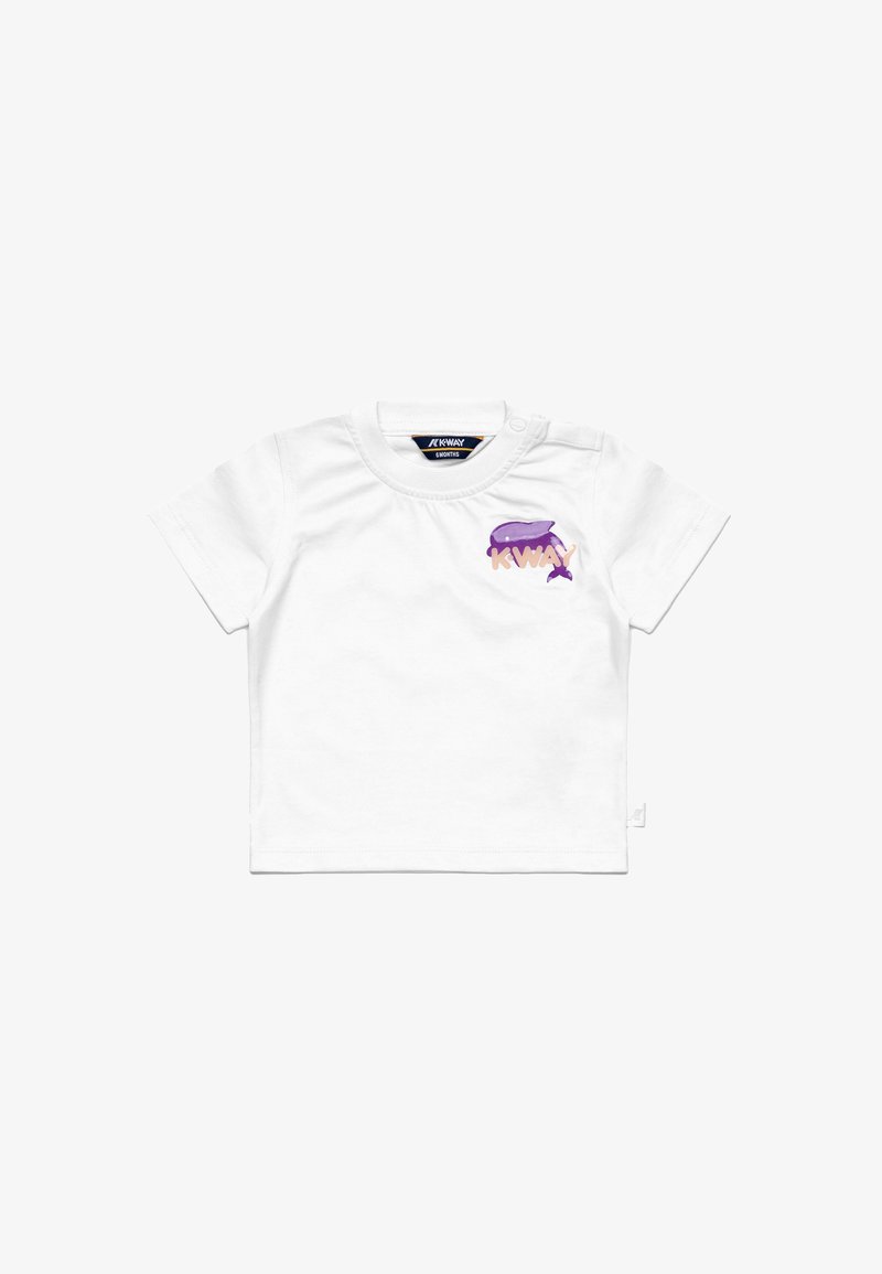T-shirt bianco in cotone a maniche corte, con una balena viola e il testo "KWAY" in rosa sul davanti. Chiusura a scatto sulla spalla.