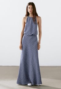 Massimo Dutti - CHECKERED WITH BACK DETAIL - Robe longue - dark blue Image miniature 1