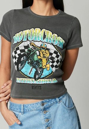 T-shirt z nadrukiem