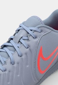 Nike Performance TIEMPO LEGEND 10 CLUB - Indendørsfodboldstøvler - blue eclipse/black
