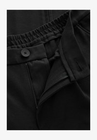 Selected, black