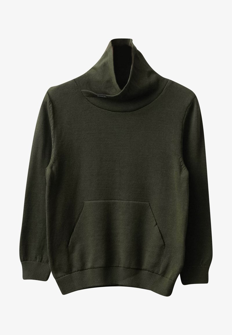 Pull tricoté vert olive foncé à manches longues avec col cheminée et poche kangourou à l'avant, présenté sur fond blanc.