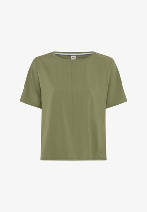 T-shirt vert olive à manches courtes, col rond, avec une couture centrale sur le devant et un petit logo en métal près de l'ourlet inférieur.